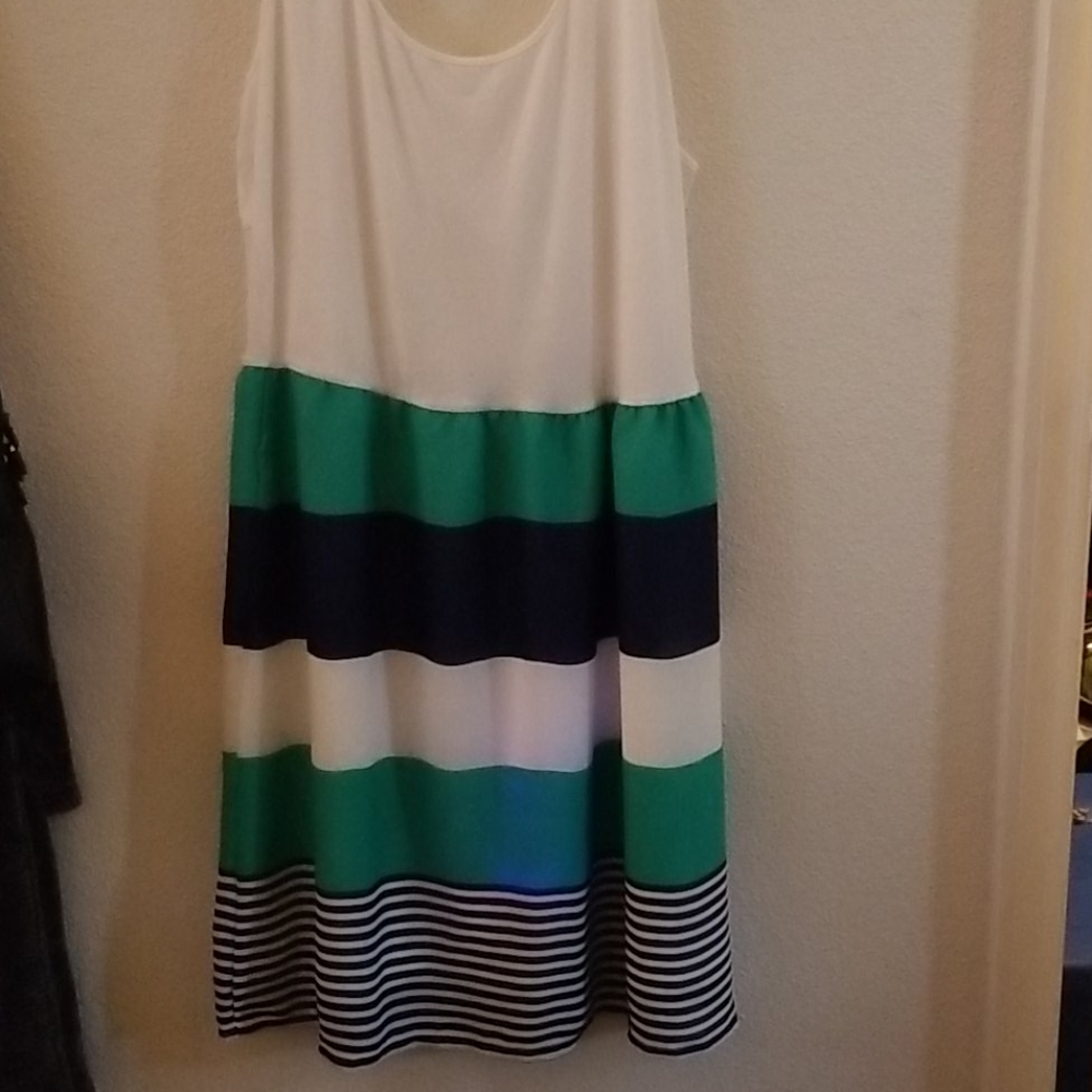 Fresh summer dress. Size XL